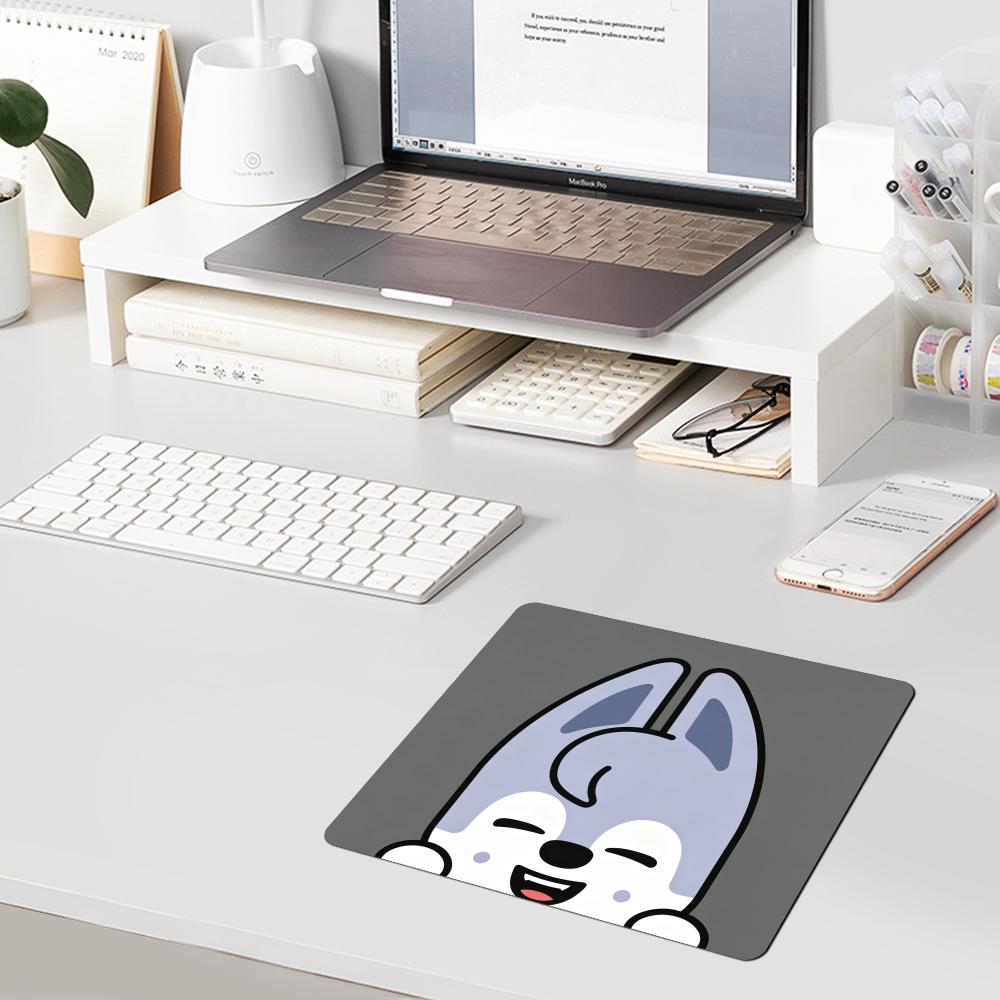 Kpop Stray--kids S-skzoo Tappe - Desk Setup Kpop recensione e prezzo