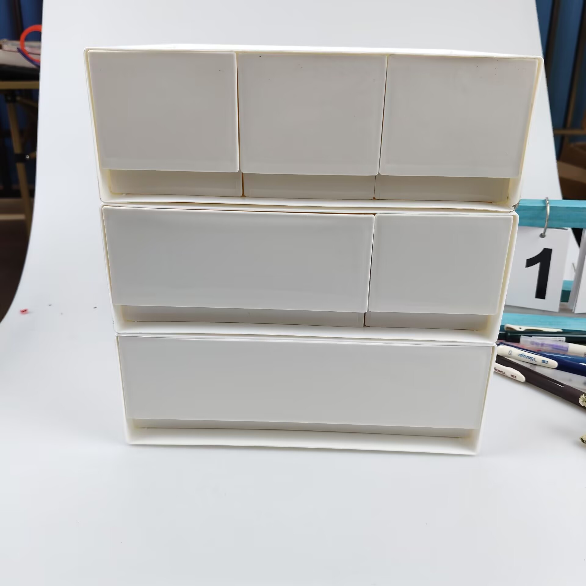 Scatola portaoggetti da scriva - Desk Setup Shelves recensione e prezzo