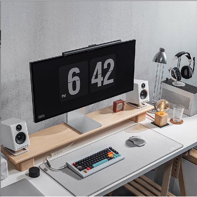 Supporti per altoparlanti da s - Desk Setup With Speakers recensione e prezzo